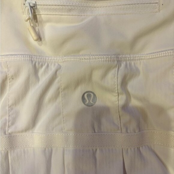 Lululemon Run: Pace Setter Skirt *TallWhite size 8 - Picture 13 of 15